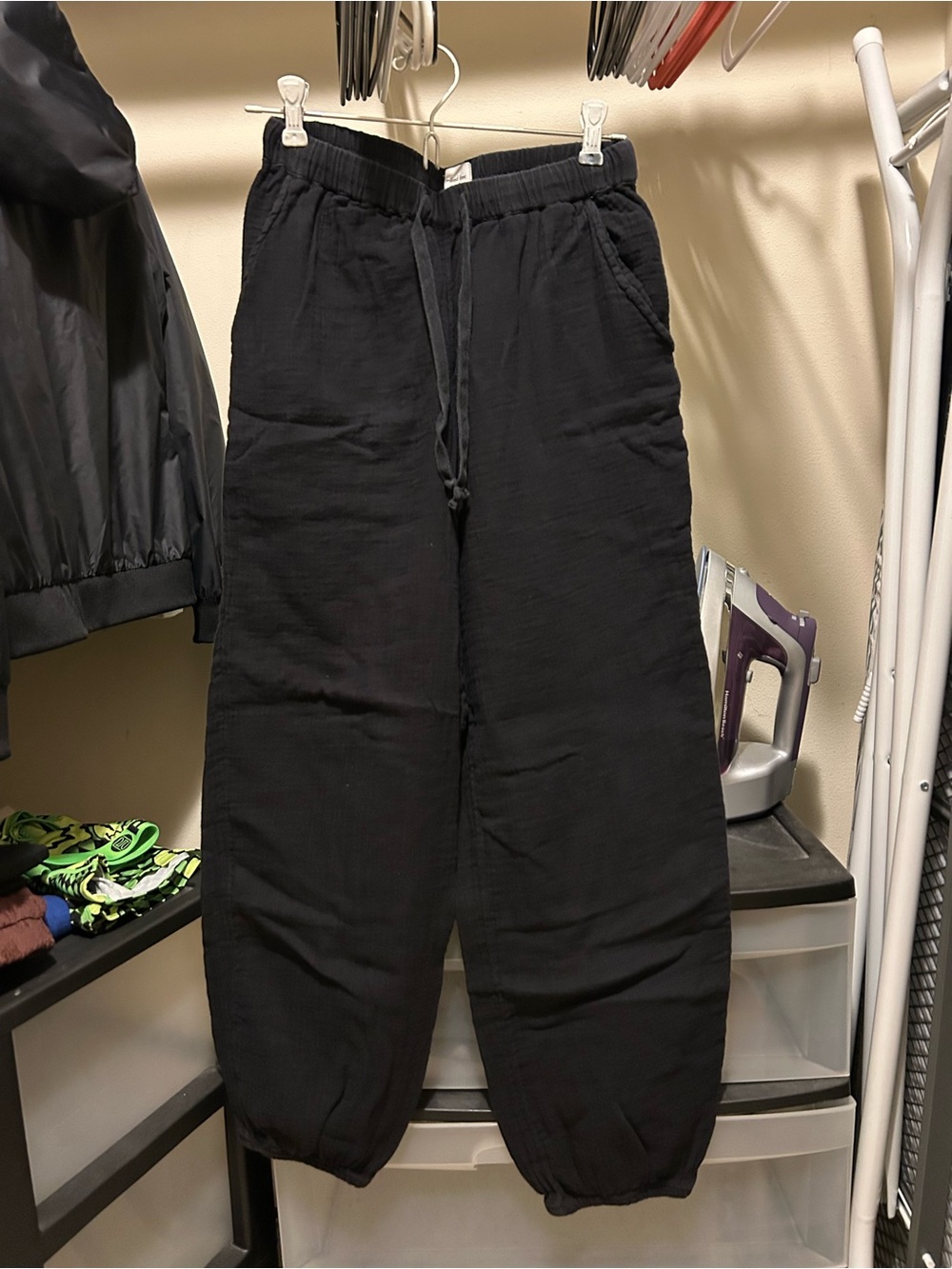 Aritzia linen pants